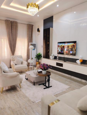 Royal Crest Homes